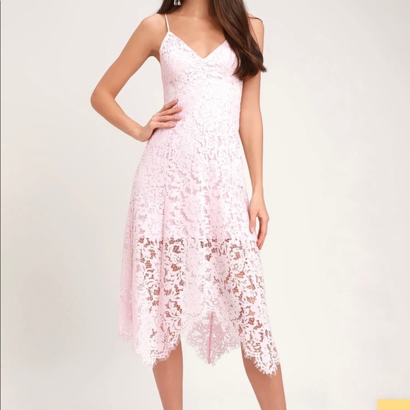 MOVING SALE Lulus light pink lace dress - Picture 2 of 7